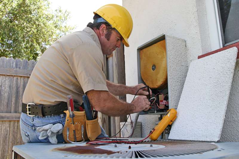 24/7 Emergency Heating and Cooling Repairs